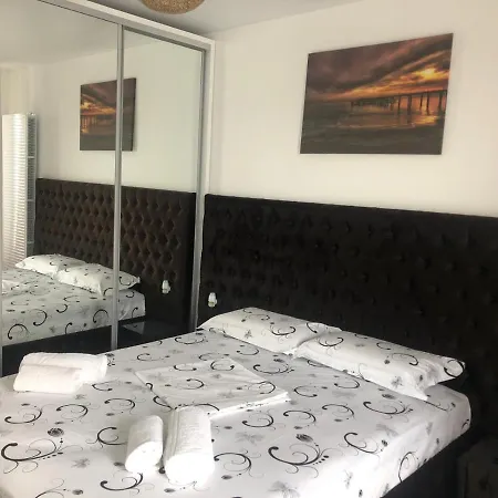 아파트 Evy Apartament N10 By Alezzi Năvodari